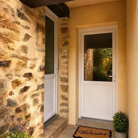 Maison Familiale A Loiron-ruille, 100 M²